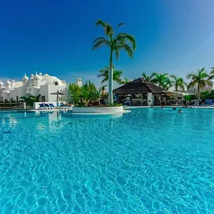 luxury-penthouse-apartment-costa-adeje-tenerife.adeje-hotels.com/