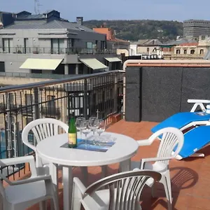 larramendi-terrace-apartment.basquecountryhotels.org/